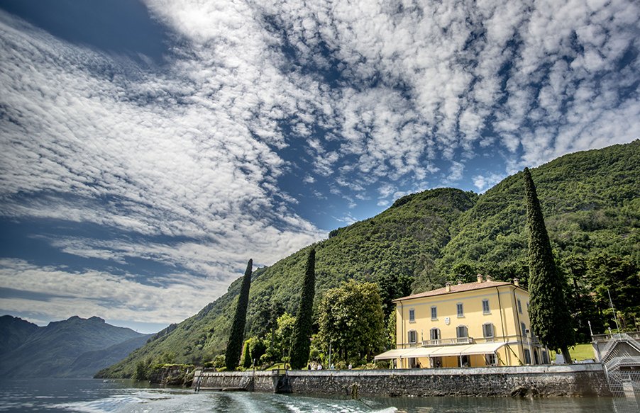Villa Aura — lakeside terrace
